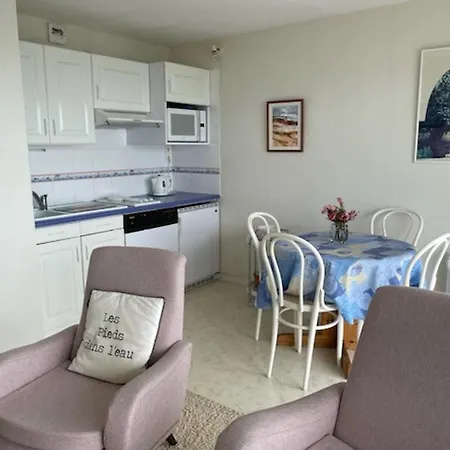 Studio Confortable 4 Pers, Face Plage, Sud - Fr-1-331-87